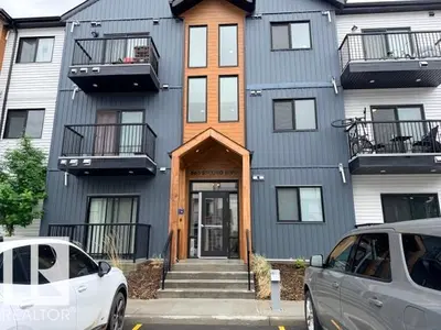 Interior photo 3 of #102 860 SECORD BV NW
