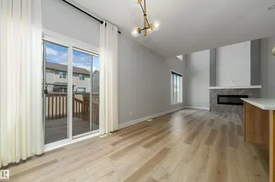 Interior photo 2 of 17320 9 AV SW