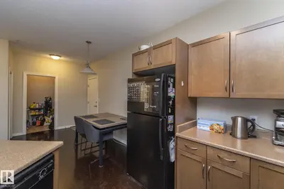 Interior photo 2 of #416 263 MACEWAN RD SW