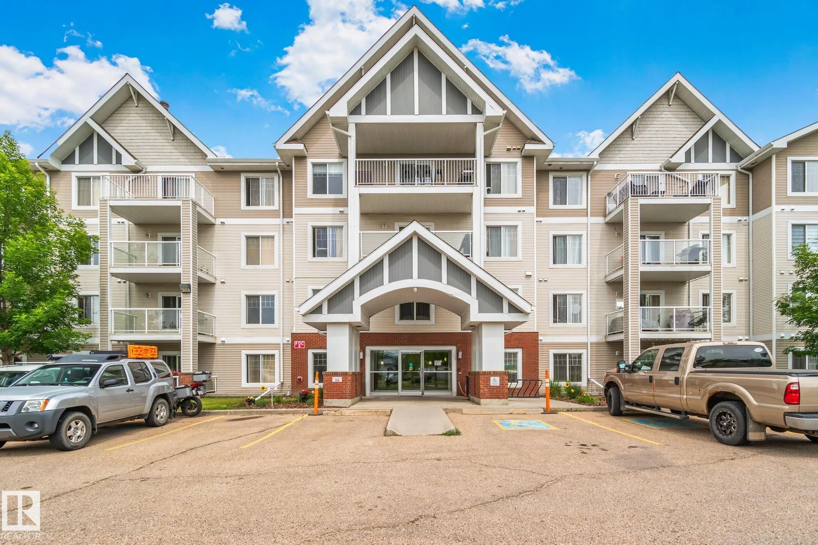 #207 13830 150 AV NW, Edmonton - 1 bedroom Apartment for sale
