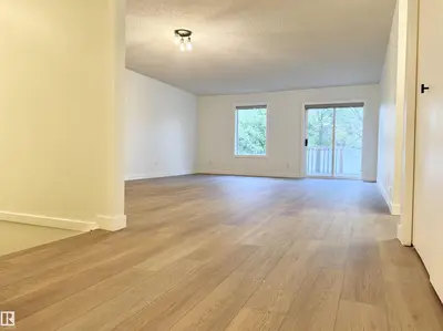 Interior photo 2 of 8118 27 AV NW