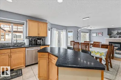Interior photo 3 of 171 COTE CR NW