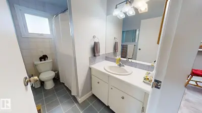 Interior photo 3 of 3212 73 ST NW