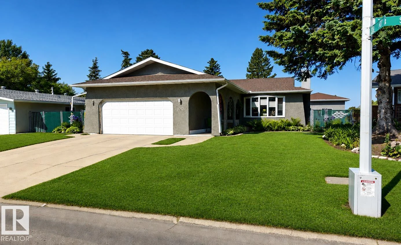3212 73 ST NW, Edmonton - 5 bedroom Detached Single Family for sale
