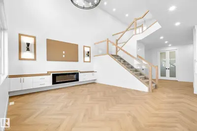Interior photo 4 of 34 Avonlea WY