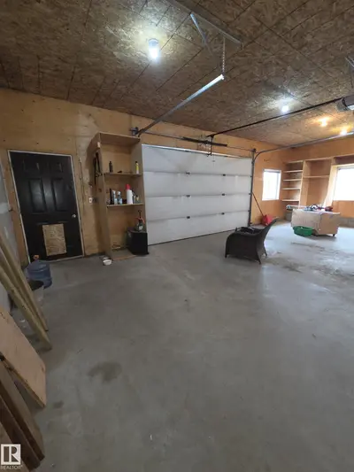 Interior photo 2 of 64031 Rge Rd 460