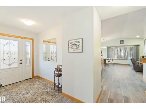 30 59209 Hwy 18, Rural Barrhead County - $620,000