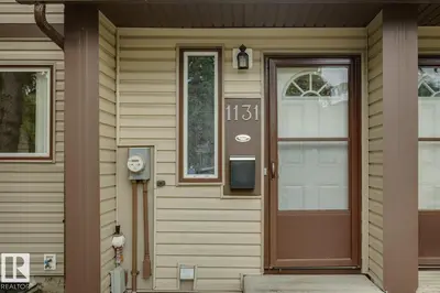 Interior photo 1 of 1131 HOOKE RD NW
