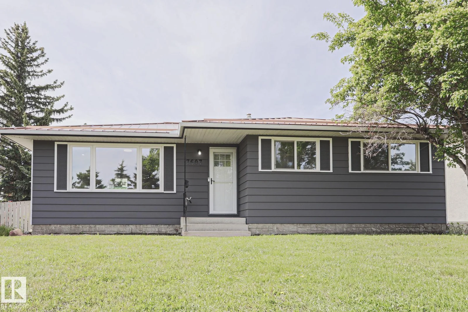 7607 137 AV NW, Edmonton - 5 bedroom Detached Single Family for sale
