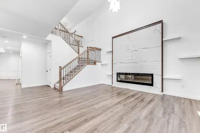 Interior photo 3 of 136 Creekside LN