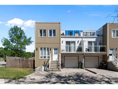 14832 103 Ave NW, Edmonton - $525,000