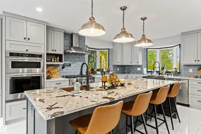 Interior photo 2 of 116 Windermere DR NW