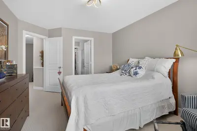 Interior photo 4 of #91 7293 SOUTH TERWILLEGAR DR NW