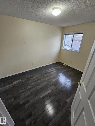 Interior photo 2 of 