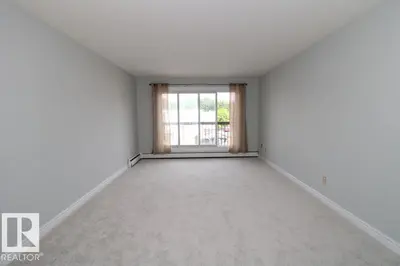 Interior photo 2 of #305 10725 111 ST NW