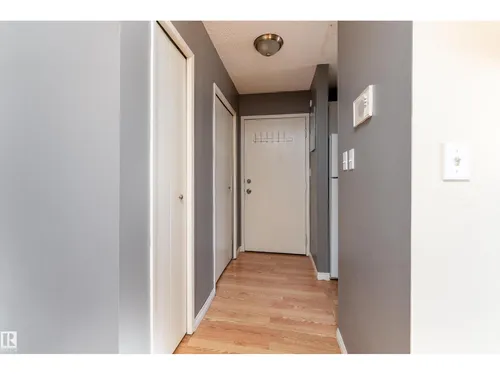 #2 10737 116 ST NW, Edmonton - $105,000