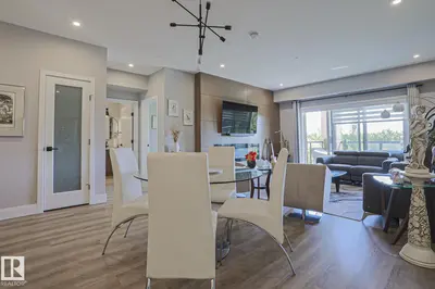 Interior photo 4 of #211 7463 MAY CM NW