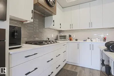 Interior photo 2 of #211 7463 MAY CM NW
