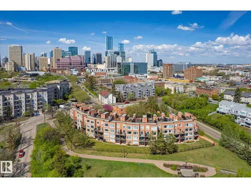 #108 10105 95 ST NW, Edmonton - $364,000