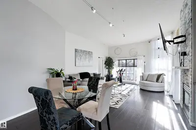 Interior photo 3 of 10905 109 ST NW