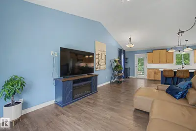Interior photo 4 of #7 1307 TWP ROAD 540
