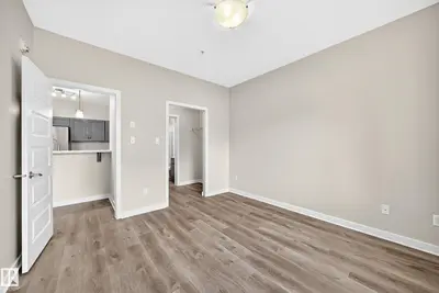 Interior photo 4 of #103 304 AMBLESIDE LINK LI SW