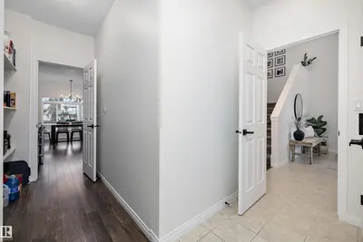 Interior photo 2 of 8914 97A