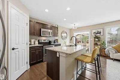 Interior photo 3 of #11 5317 3 AV SW