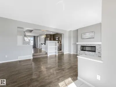 Interior photo 2 of 4108 CHAPPELLE GR SW