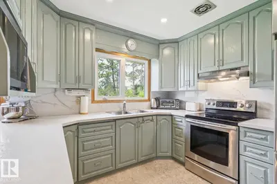 Interior photo 3 of 9044 56 ST NW