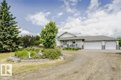 Interior photo 1 of #18 56019 RGE ROAD 230