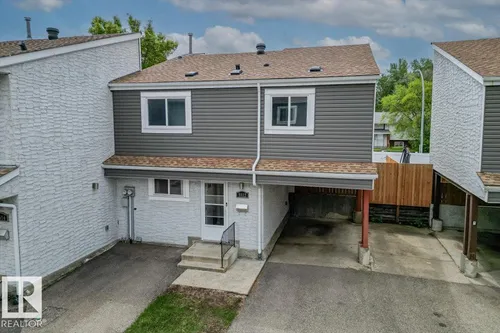 5512 19A AV NW, Edmonton - $199,000