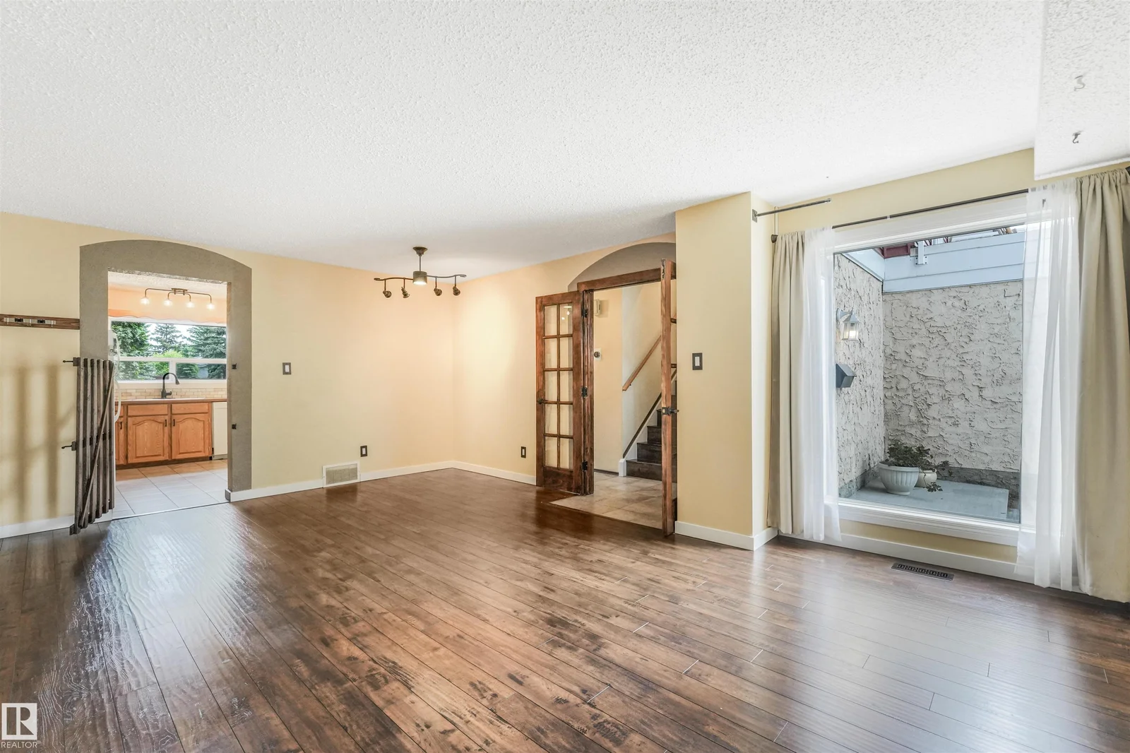 2921 130 AV NW, Edmonton - 3 bedroom Townhouse for sale
