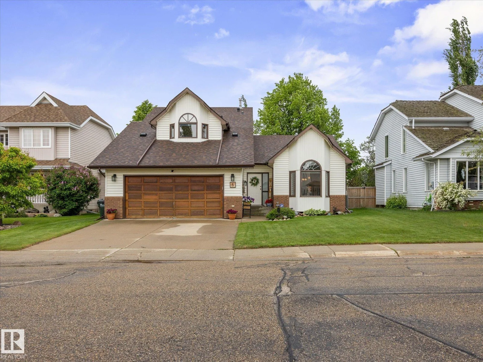 5 CANTERBURY LN, Sherwood Park - 4 bedroom Detached Single Family for sale