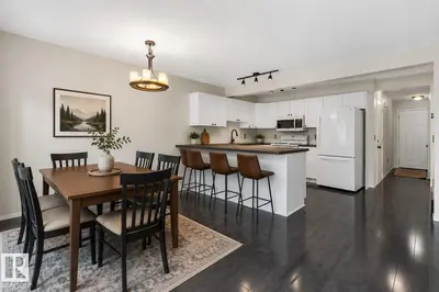 Interior photo 2 of 15 VENTURA ST