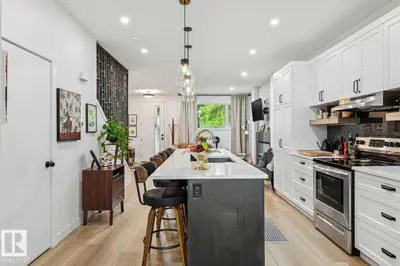Interior photo 2 of 10147/49 82 ST NW