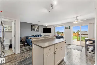 Interior photo 4 of 2324 30 AV NW