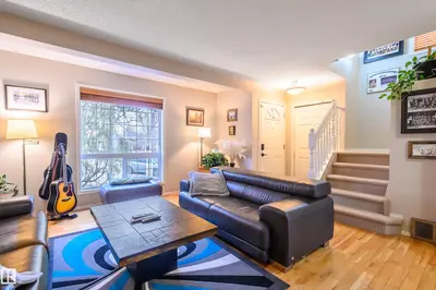 Interior photo 2 of 5428 202 ST NW