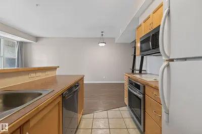 Interior photo 2 of #109 9828 112 ST NW