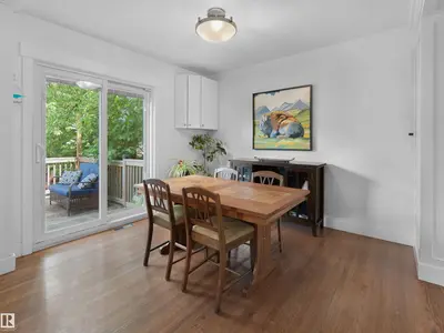 Interior photo 3 of 7624 92 AV NW