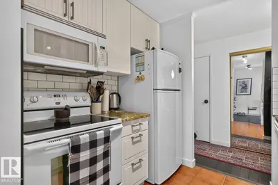 Interior photo 4 of #306 11307 99 AV NW