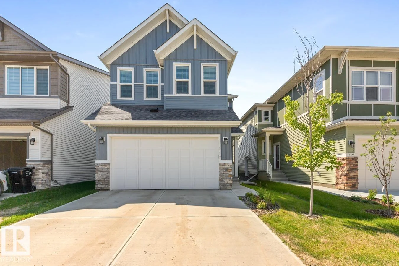117 PAISLEY GATE GA SW, Edmonton - 4 bedroom Detached Single Family for sale