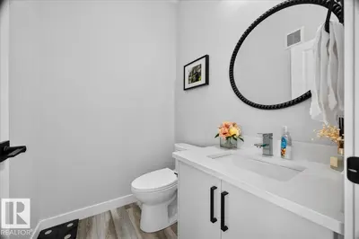 Interior photo 4 of 424 Black Stone LI