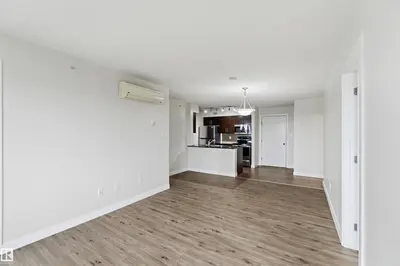 Interior photo 3 of #403 270 MCCONACHIE DR NW