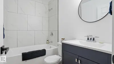 Interior photo 4 of 899 ALDER AV
