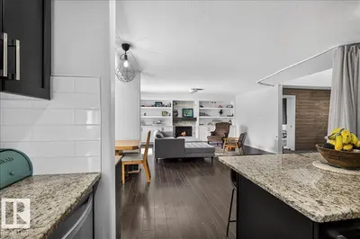 Interior photo 4 of 13 BAIE
