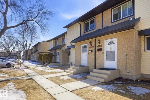 3237 142 AV NW, Edmonton - $209,900