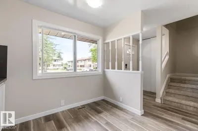Interior photo 2 of 