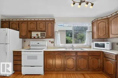 Interior photo 3 of 11419 50 AV NW NW