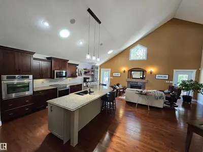 Interior photo 4 of 2322 RUTHERFORD WY SW